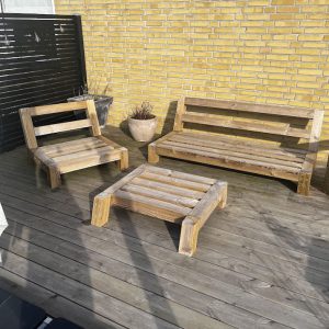 LOUNGEMØBLER